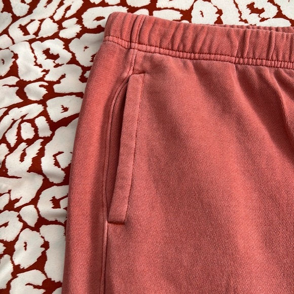 BRAND NEW Champion vintage dye boyfriend sweats - Picture 5 of 10